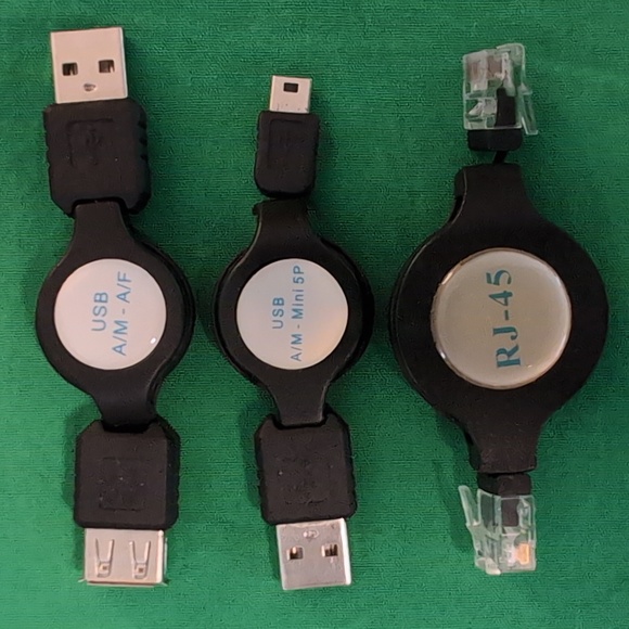 Harvard Square Retractable Laptop Accessory Kit with Padded Case Mouse RJ-45 USB - Picture 6 of 10